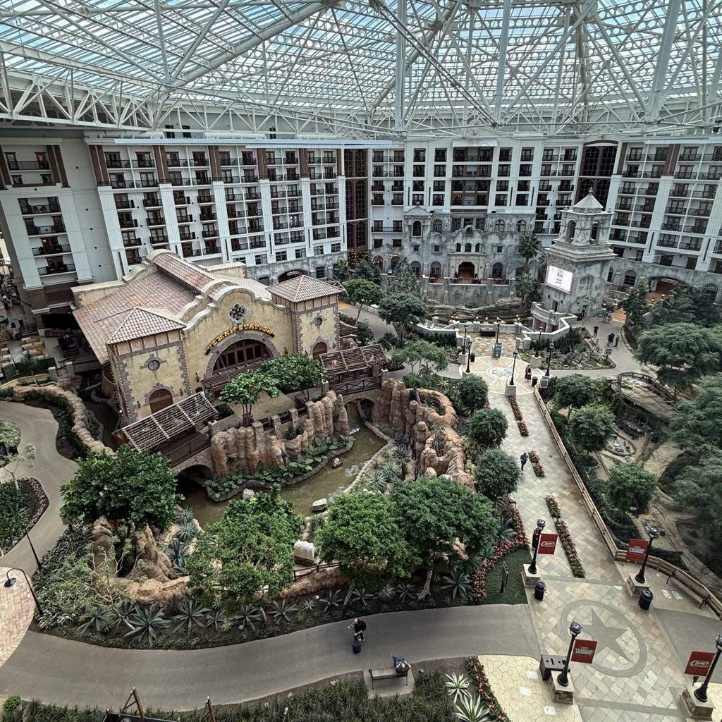 Atrium At Gaylord Texan