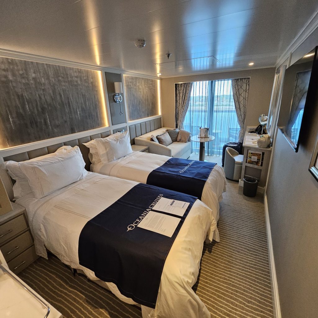 Oceania Allura Concierge Cabin