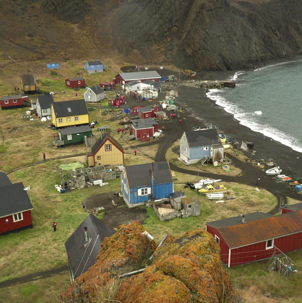 Houses In Niaqornat